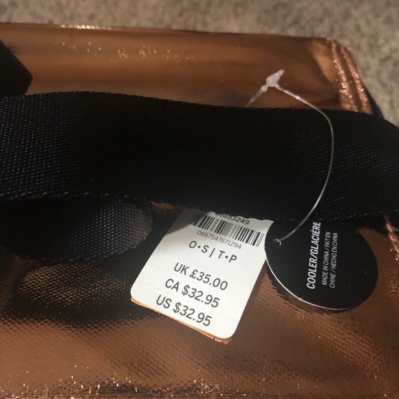 VS PINK Cooler ‼️SOLD‼️ - Picture 2 of 2